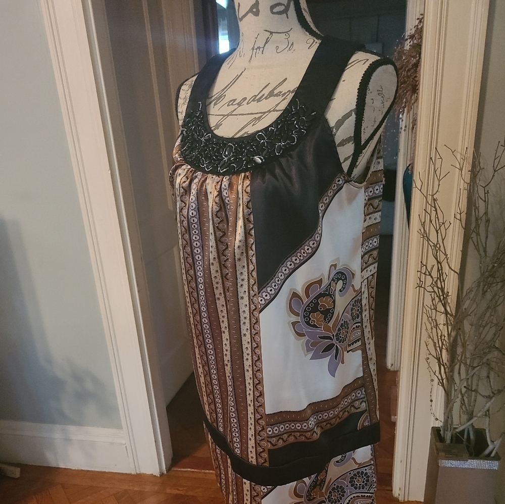 Top - Picture 2 of 7